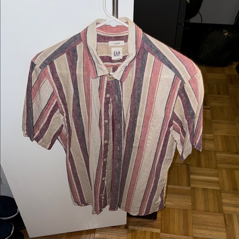 GAP Red and Cream Casual Button Down Shirt